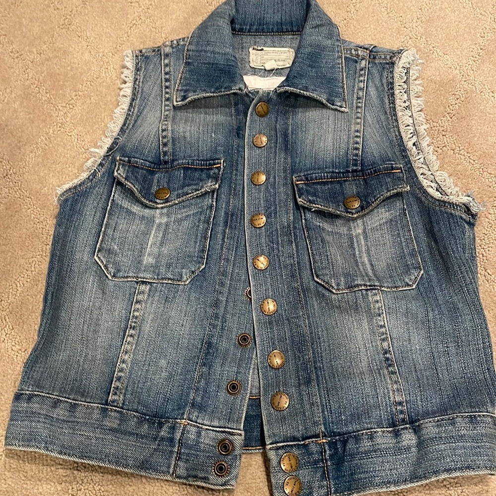 Current Elliot sleeveless jean vest with frayed arm holes. Size 0